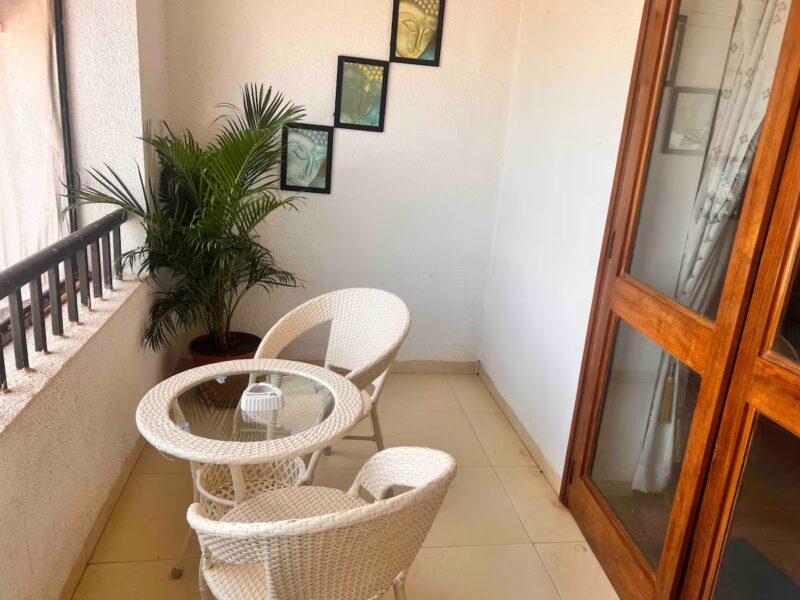 Insta-Worthy 1 BHK Apt. with Pool & WiFi near Baga